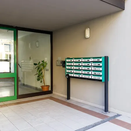 Darsena Dream Parcheggio Privato Due Passi Centro Apartment *