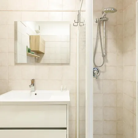 Darsena Dream Parcheggio Privato Due Passi Centro * ראבנה